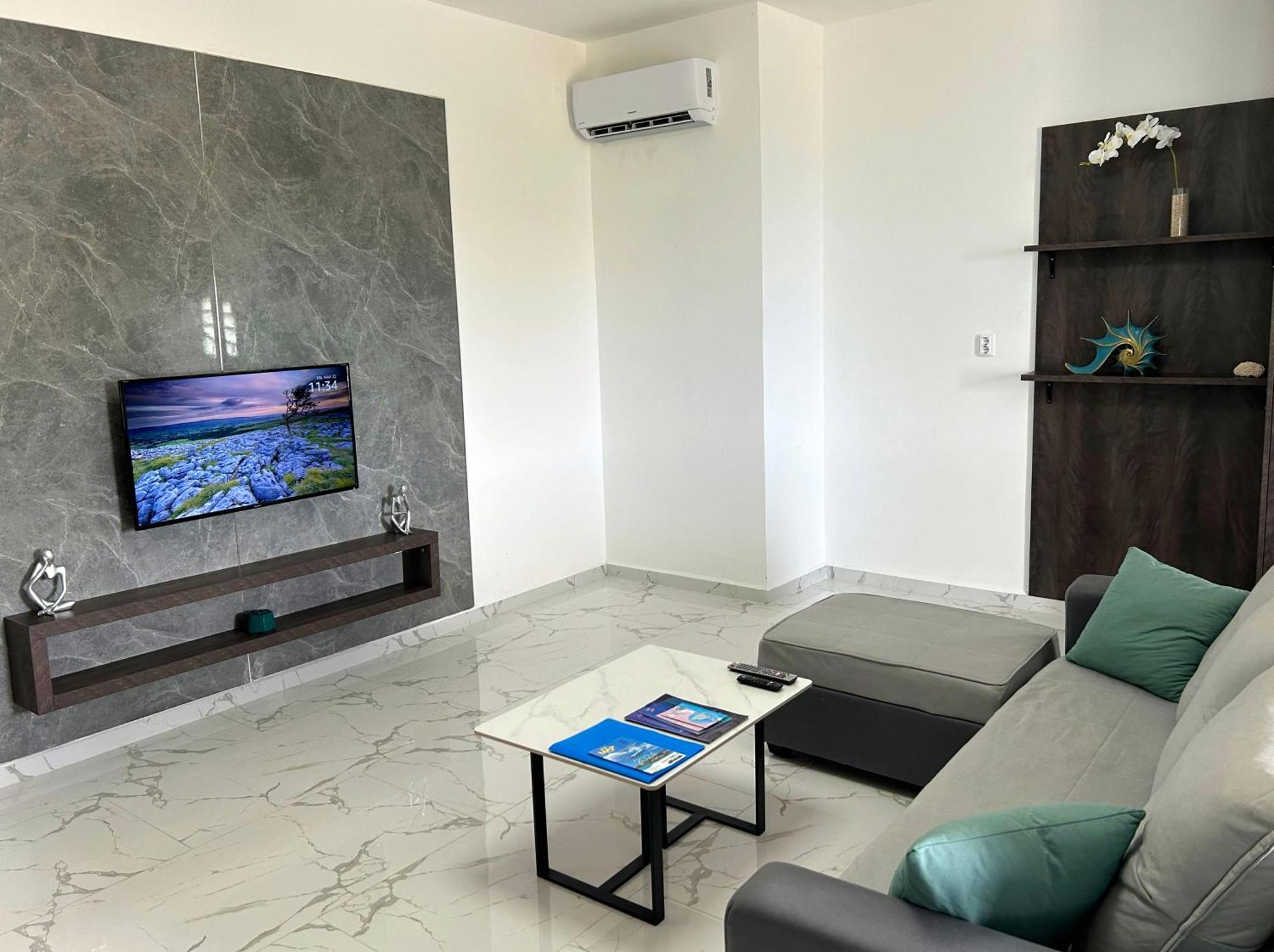 Condostmaarten By The Sea -Adults Only- Koolbaai Екстериор снимка